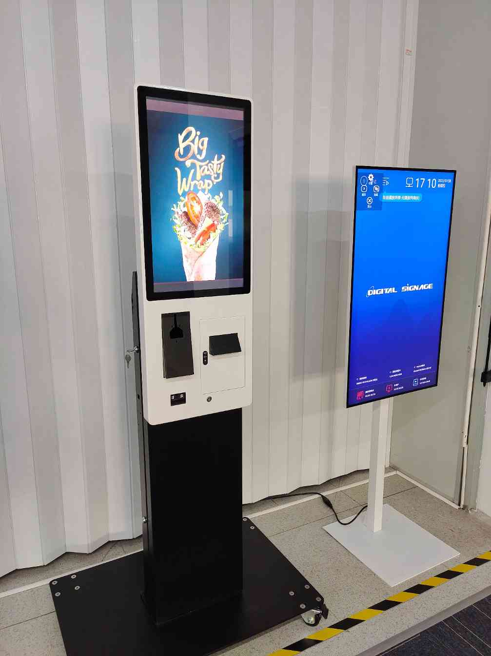 东莞市创鑫鸿盛实业有限公司能源柜、点餐机图